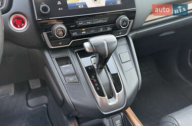 Внедорожник / Кроссовер Honda CR-V 2018 в 