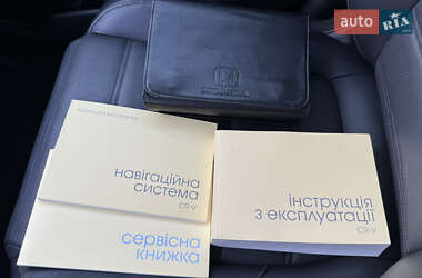 Внедорожник / Кроссовер Honda CR-V 2018 в 