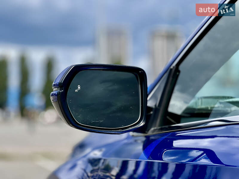 Внедорожник / Кроссовер Honda CR-V 2022 в Киеве