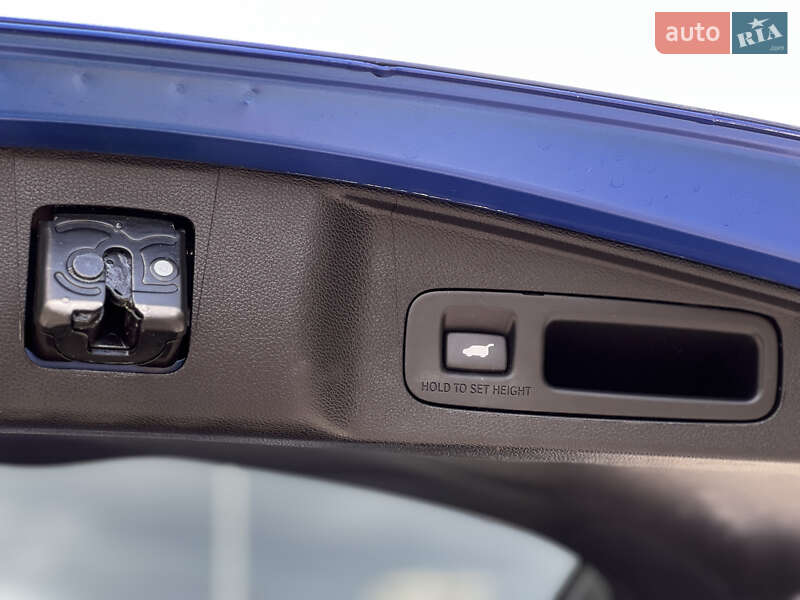 Внедорожник / Кроссовер Honda CR-V 2022 в Киеве