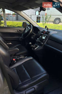 Позашляховик / Кросовер Honda CR-V 2008 в 