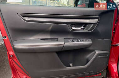 Внедорожник / Кроссовер Honda CR-V 2022 в 
