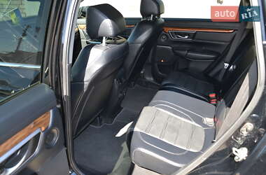 Внедорожник / Кроссовер Honda CR-V 2017 в 
