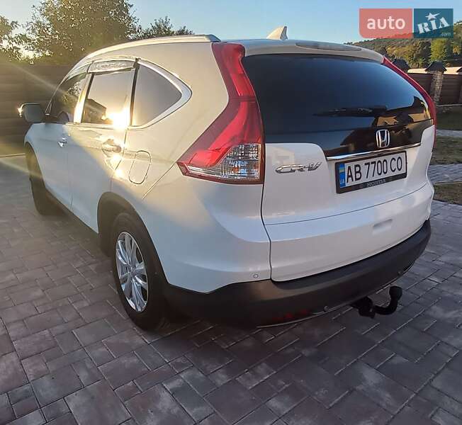 Внедорожник / Кроссовер Honda CR-V 2014 в Могилев-Подольске