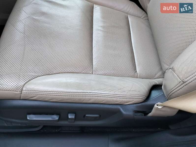 Внедорожник / Кроссовер Honda CR-V 2014 в Тернополе фото 26 Внедорожник / Кроссовер Honda CR-V 2014 в Тернополе