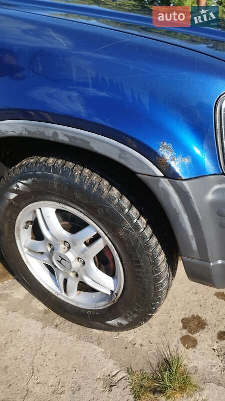 Позашляховик / Кросовер Honda CR-V 1998 в Уланові