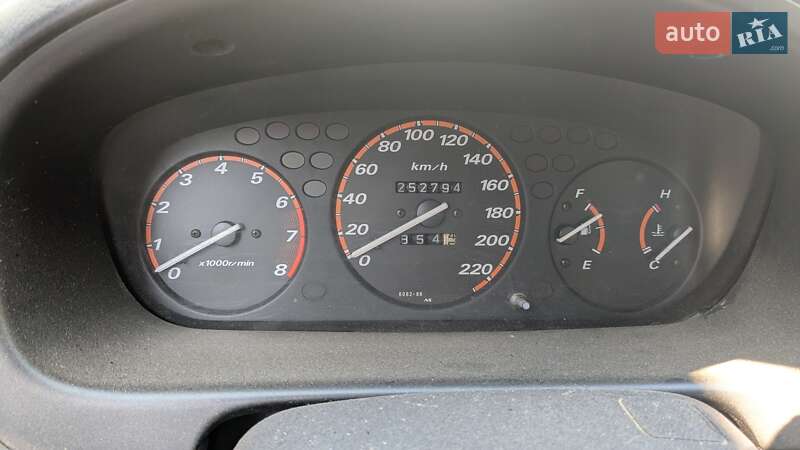 Позашляховик / Кросовер Honda CR-V 1998 в Уланові