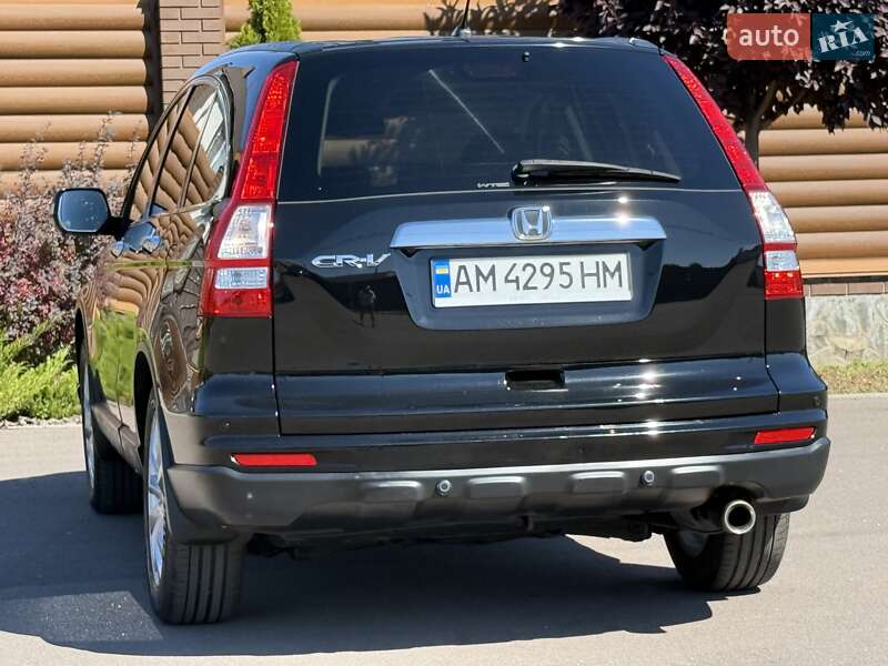 Позашляховик / Кросовер Honda CR-V 2012 в Києві