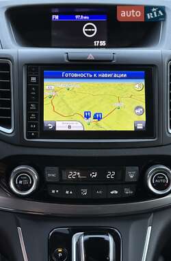 Внедорожник / Кроссовер Honda CR-V 2015 в 