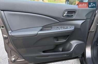 Внедорожник / Кроссовер Honda CR-V 2015 в 