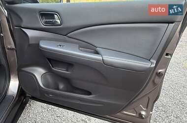 Внедорожник / Кроссовер Honda CR-V 2015 в 