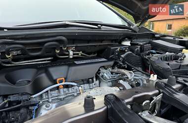 Внедорожник / Кроссовер Honda CR-V 2015 в 
