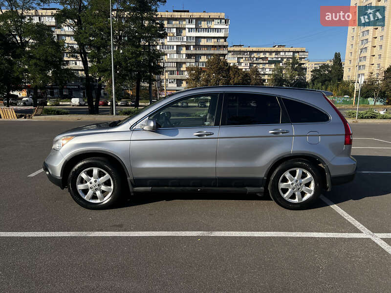 Внедорожник / Кроссовер Honda CR-V 2008 в Киеве