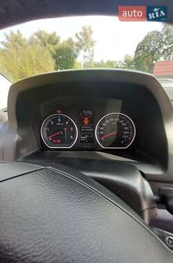 Внедорожник / Кроссовер Honda CR-V 2010 в 