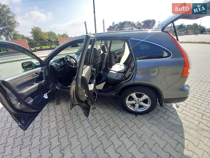 Внедорожник / Кроссовер Honda CR-V 2010 в Дрогобыче