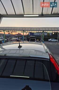 Внедорожник / Кроссовер Honda CR-V 2014 в 