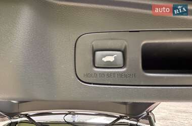 Внедорожник / Кроссовер Honda CR-V 2018 в 