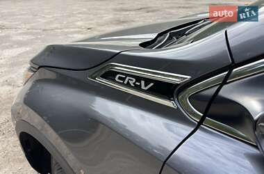 Внедорожник / Кроссовер Honda CR-V 2018 в 
