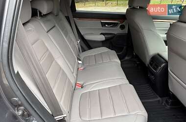 Внедорожник / Кроссовер Honda CR-V 2018 в 