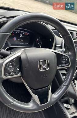 Внедорожник / Кроссовер Honda CR-V 2018 в 