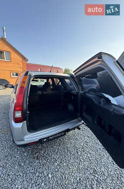 Внедорожник / Кроссовер Honda CR-V 2002 в 