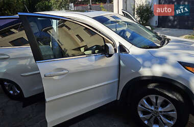 Позашляховик / Кросовер Honda CR-V 2013 в 