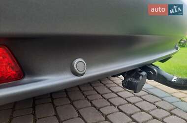 Внедорожник / Кроссовер Honda CR-V 2014 в 