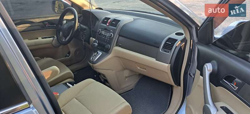 Внедорожник / Кроссовер Honda CR-V 2008 в Запорожье