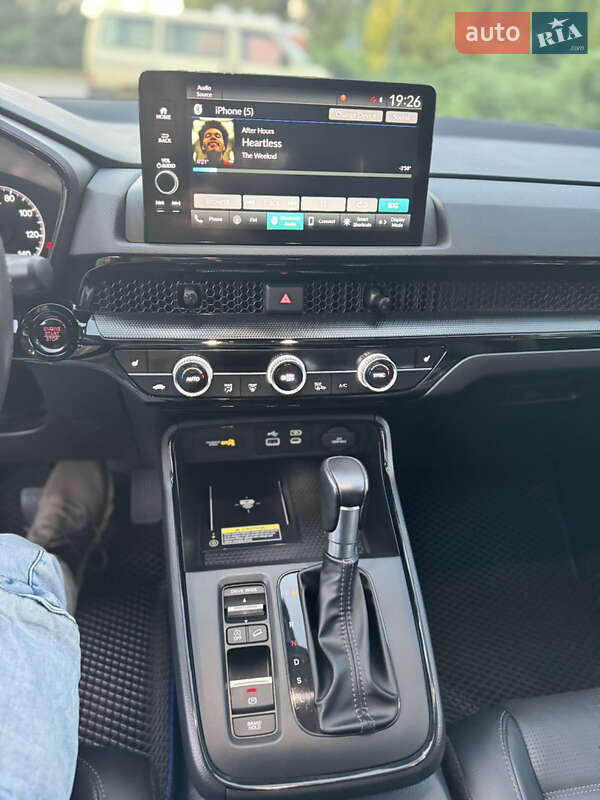 Позашляховик / Кросовер Honda CR-V 2022 в Києві