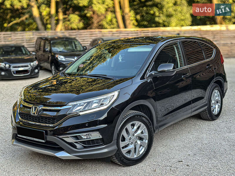 Внедорожник / Кроссовер Honda CR-V 2015 в Бродах
