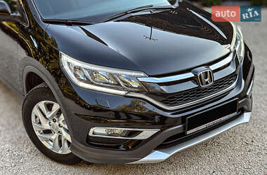 Внедорожник / Кроссовер Honda CR-V 2015 в 