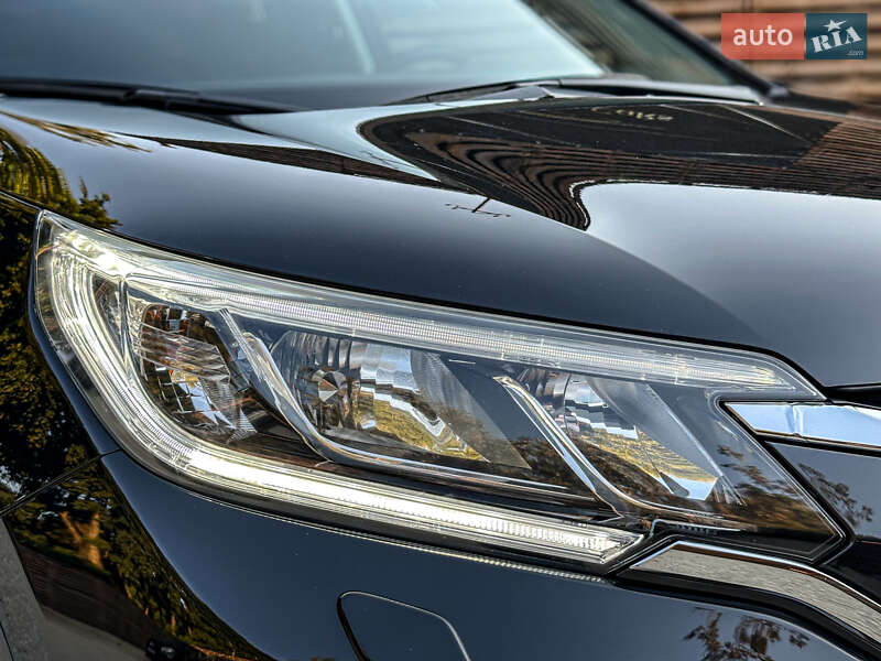 Внедорожник / Кроссовер Honda CR-V 2015 в Бродах