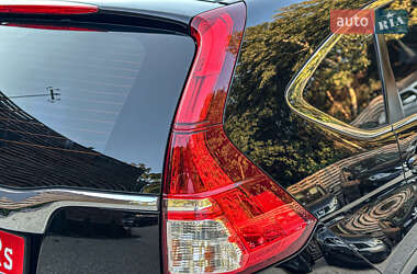 Внедорожник / Кроссовер Honda CR-V 2015 в 