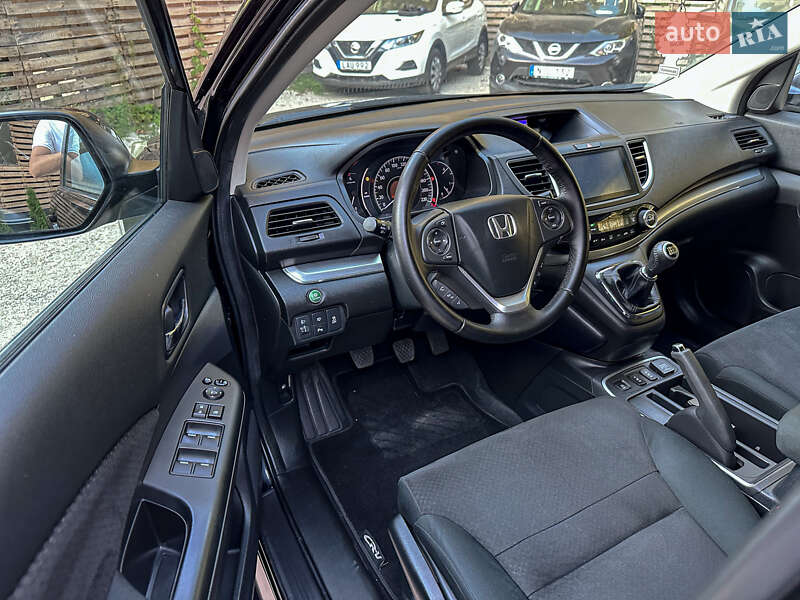 Внедорожник / Кроссовер Honda CR-V 2015 в Бродах