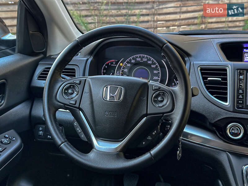 Внедорожник / Кроссовер Honda CR-V 2015 в Бродах