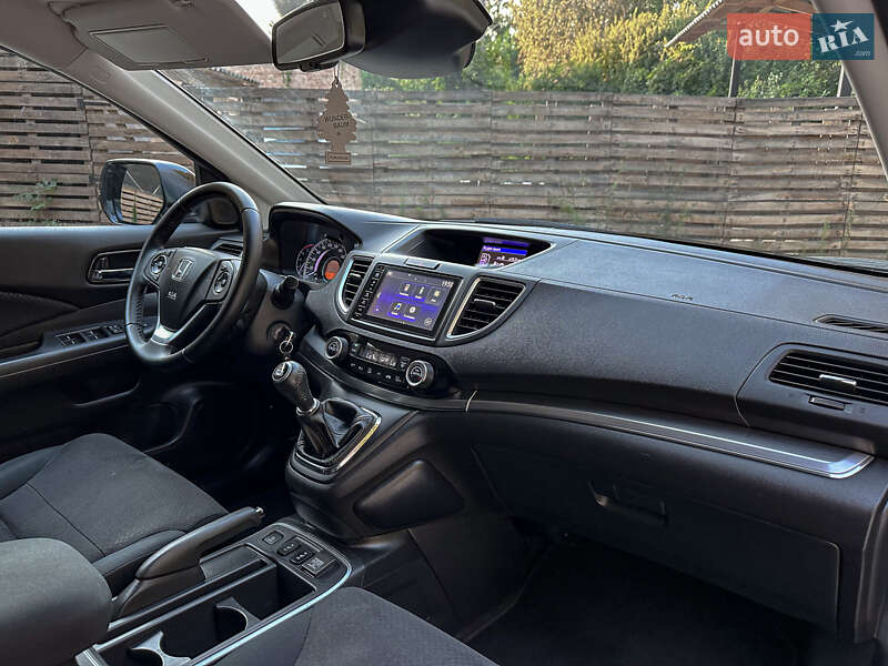 Внедорожник / Кроссовер Honda CR-V 2015 в Бродах