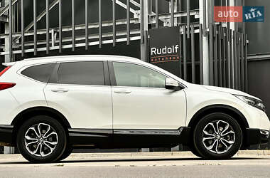 Внедорожник / Кроссовер Honda CR-V 2021 в 