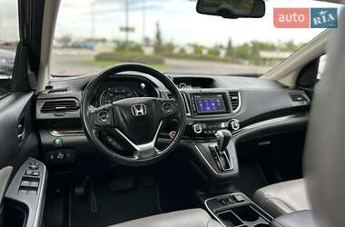 Внедорожник / Кроссовер Honda CR-V 2015 в 