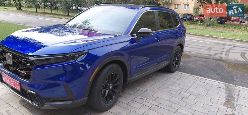 Внедорожник / Кроссовер Honda CR-V 2023 в Ужгороде