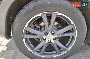 Внедорожник / Кроссовер Honda CR-V 2014 в 