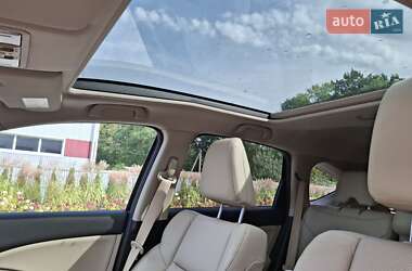 Внедорожник / Кроссовер Honda CR-V 2014 в 