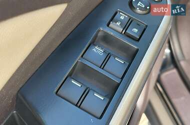 Внедорожник / Кроссовер Honda CR-V 2013 в 