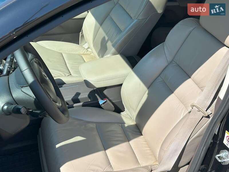 Внедорожник / Кроссовер Honda CR-V 2013 в Одессе
