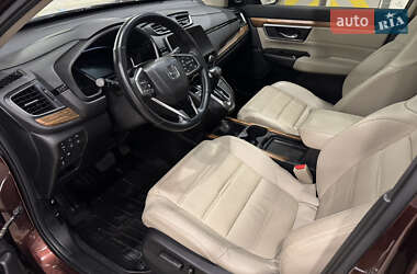 Внедорожник / Кроссовер Honda CR-V 2018 в 