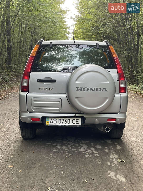 Позашляховик / Кросовер Honda CR-V 2004 в Дунаївцях
