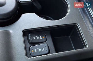 Внедорожник / Кроссовер Honda CR-V 2012 в 