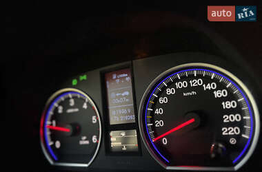 Внедорожник / Кроссовер Honda CR-V 2012 в 