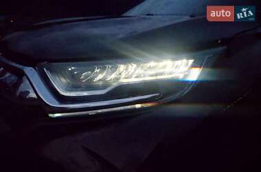 Внедорожник / Кроссовер Honda CR-V 2018 в 