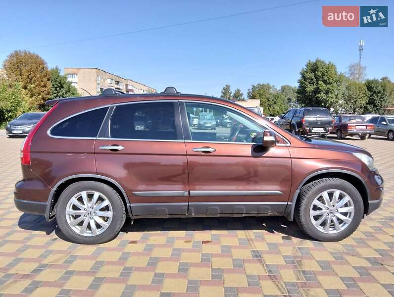 Позашляховик / Кросовер Honda CR-V 2011 в Гайсину