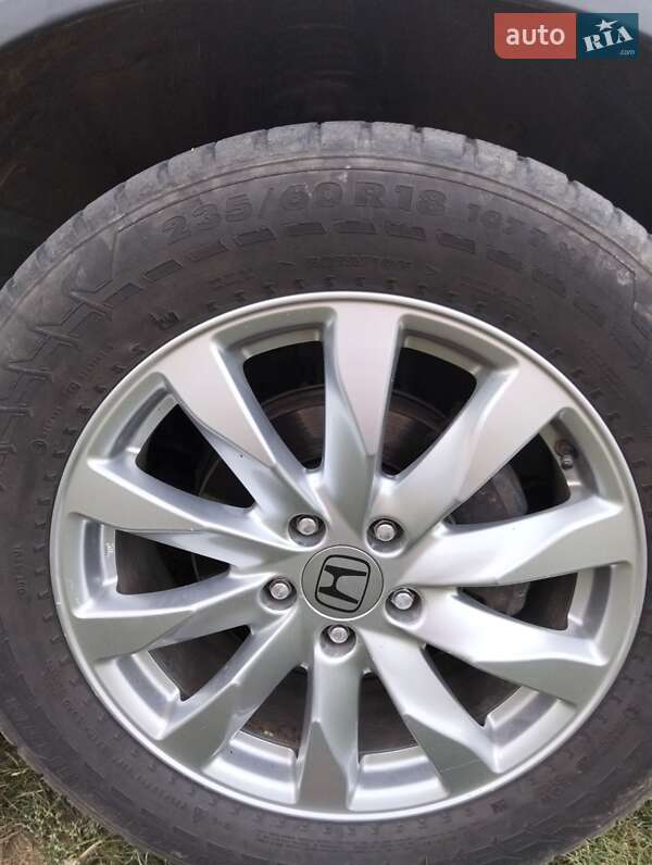 Позашляховик / Кросовер Honda CR-V 2011 в Гайсину